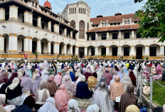 Salat Iduladha Kembali Digelar di Lawang Sewu, Sensasi Ibadah di Bangunan Bersejarah Semarang Jadi Sorotan