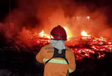 Diduga Korsleting Listrik, Rumah Kayu Warga Kaliori Rembang Ludes Terbakar, Kerugian Capai Rp50 Juta