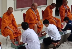17 Biksu Thudong Tiba Abhayagiri Samudra Bakti Temple Mojosongo Boyolali