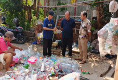 DLH Monitoring Program Gropyokan Sampah di Kelurahan Slerok Tegal