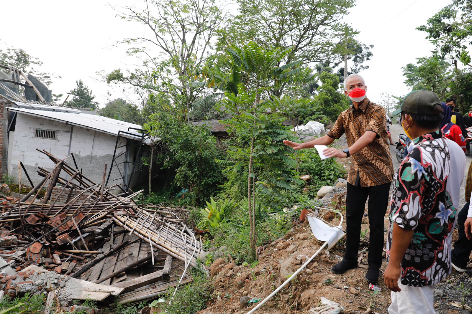 Direlokasi, Korban Bencana Tanah Gerak  Segera Dibangunkan Rumah Permanen