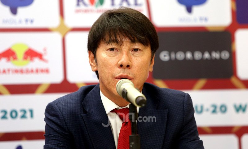 Timnas U-23 Indonesia Kalah dari Vietnam, Shin Tae Yong Salahkan Wasit