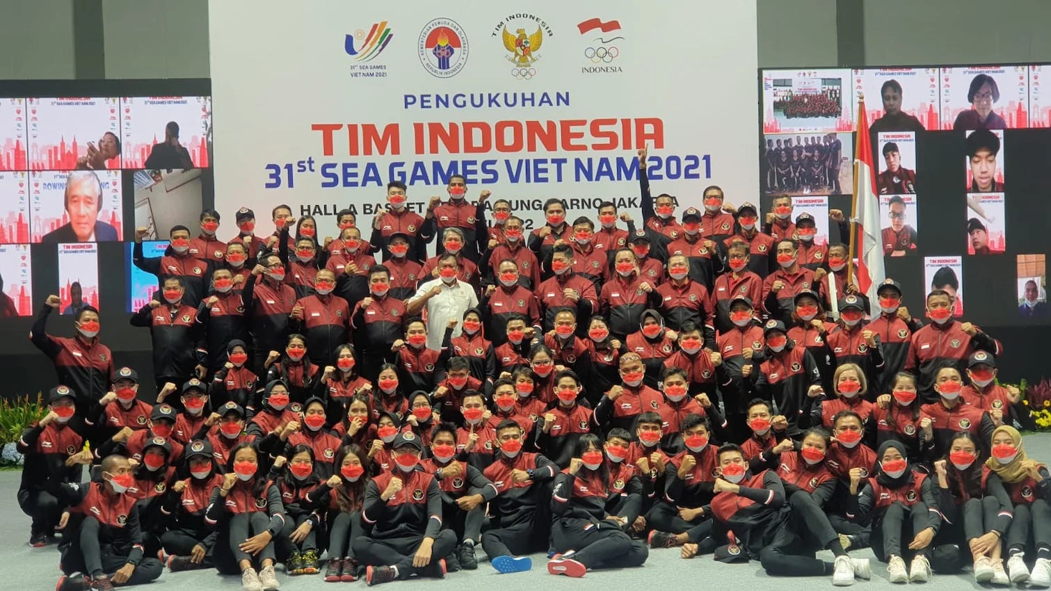 Menpora Pimpin Upacara Pengukuhan Kontingen SEA Games 2021